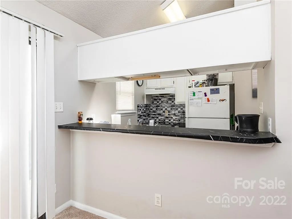 9121 Nathaniel Russell Ln