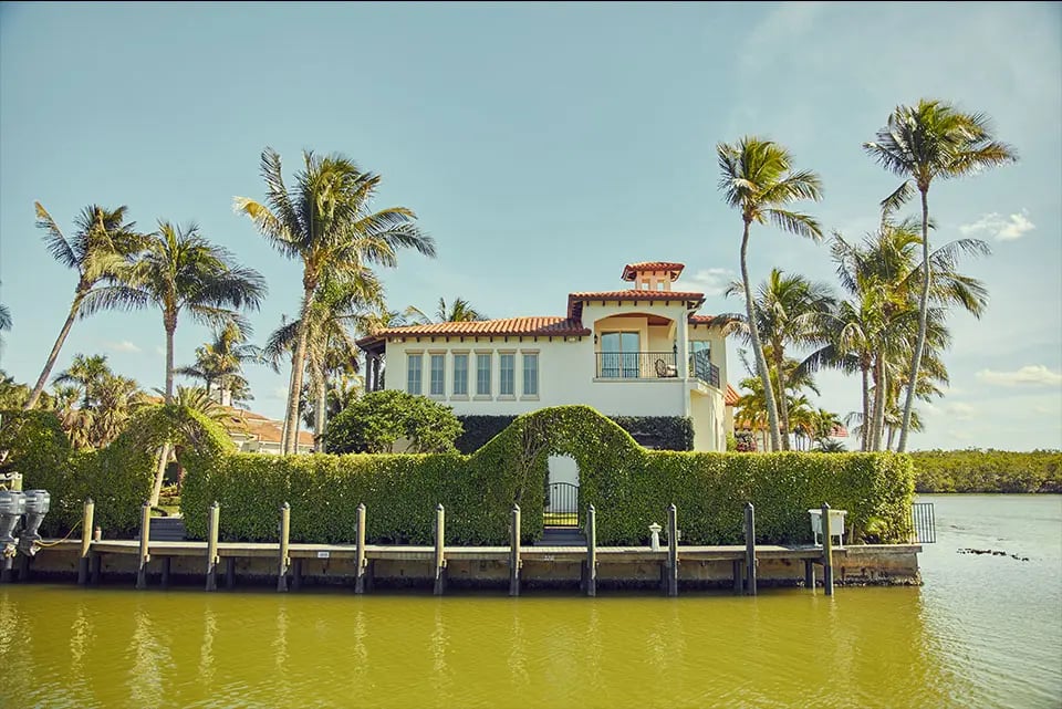 Aqualane Shores, Naples