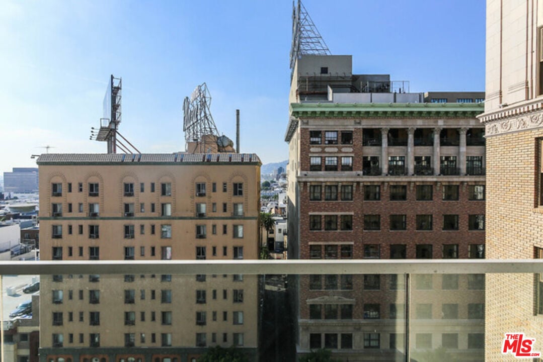 6250 Hollywood Blvd, #10N
