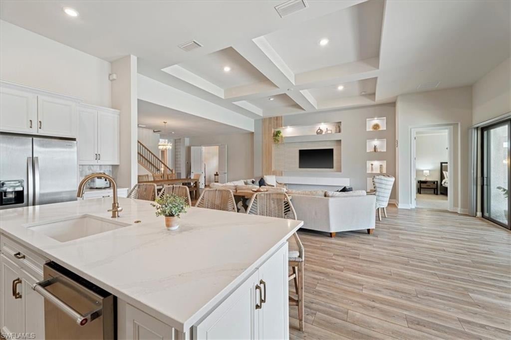 19364 Aqua Shore Dr