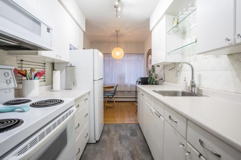 104-1075 W 13th Ave