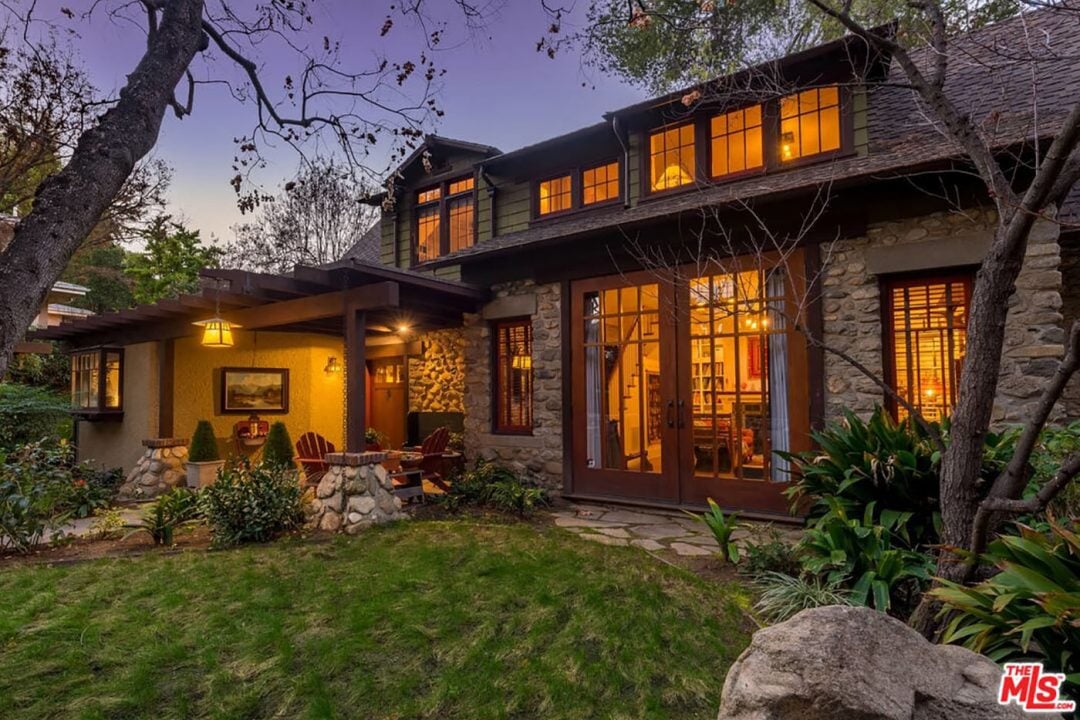 807 Las Palmas Rd