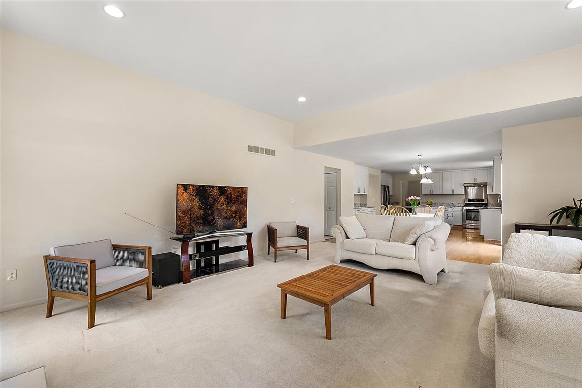 4708 Holland Drive