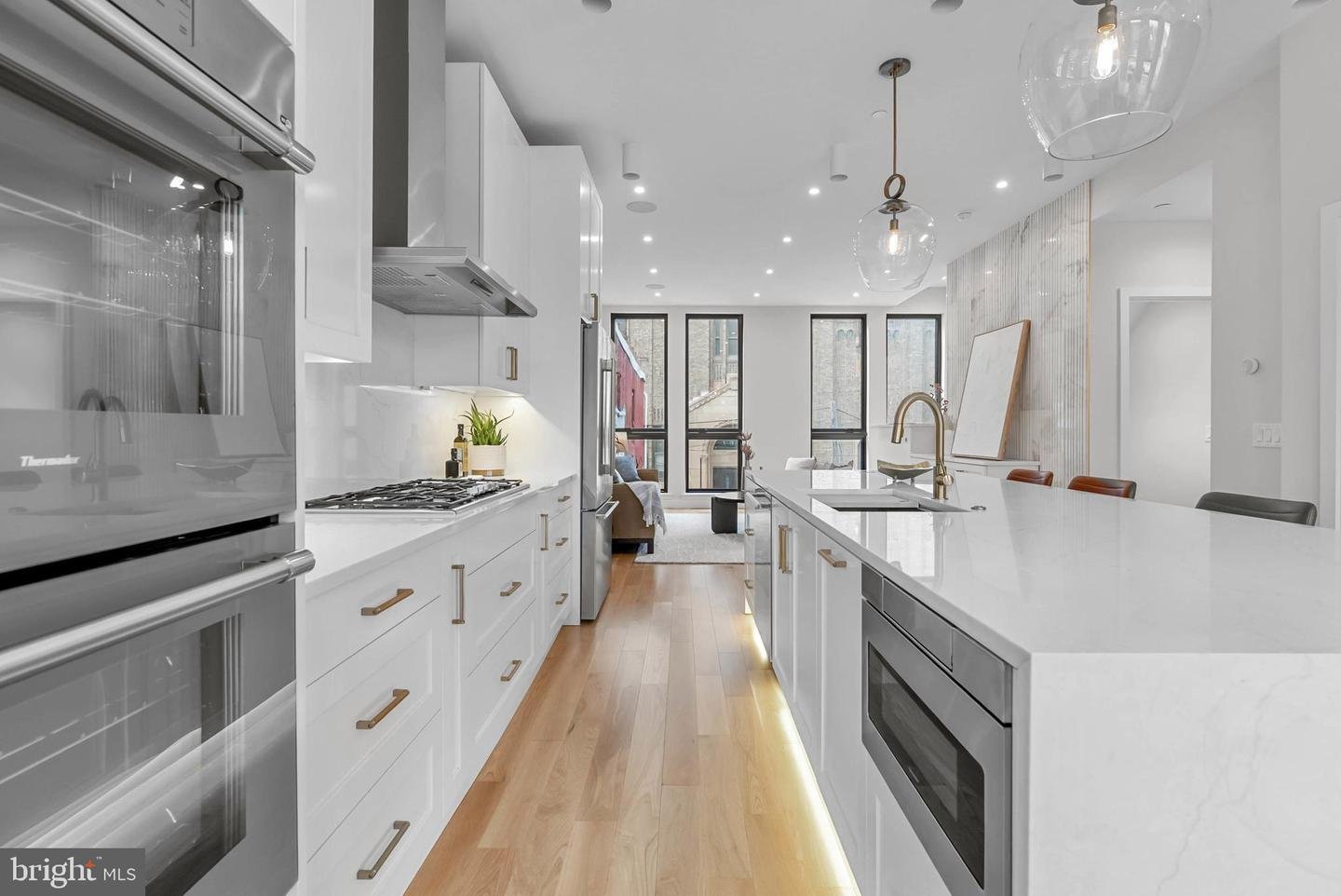 1101 Christian St #5, Philadelphia, PA 19147