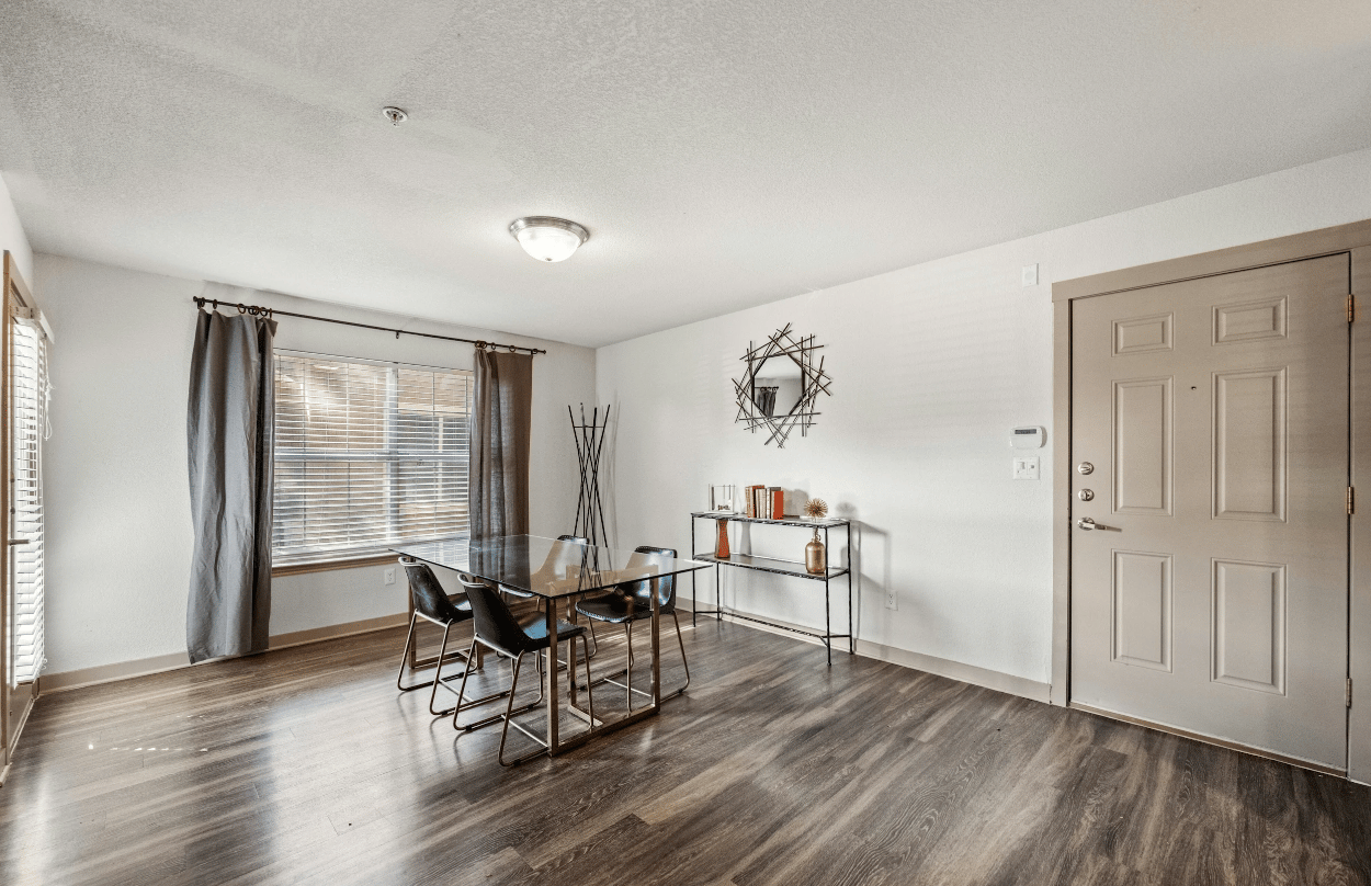 Lease today and secure 4 weeks free on select floor plans!* 