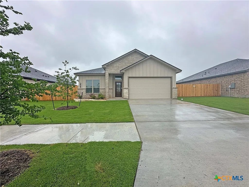 220 Desert Holly Drive