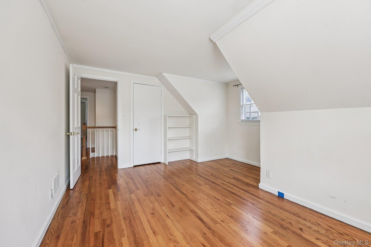 102 Grand Blvd