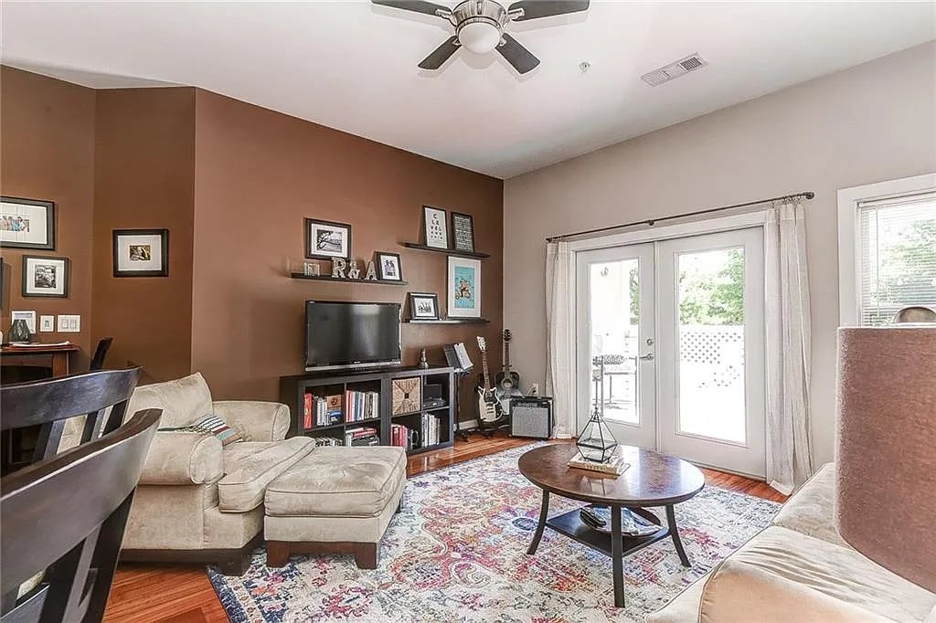 870 Inman Village Pkwy NE