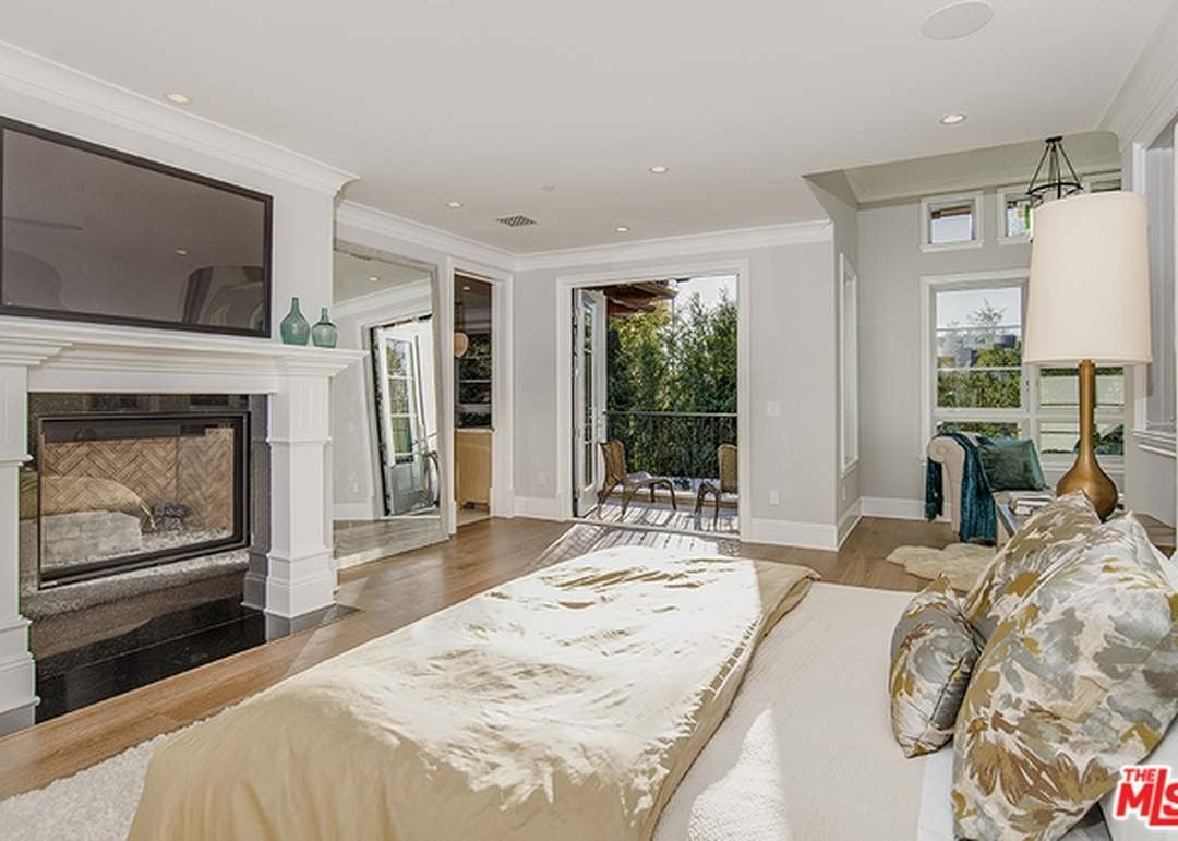 131 Granville Ave
