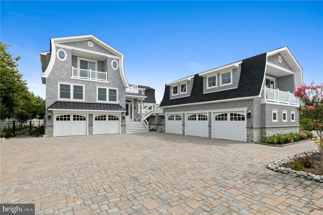 25 Long Beach Blvd, #A