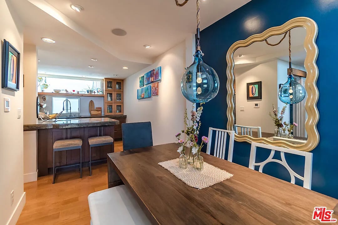 33 E Privateer St #3