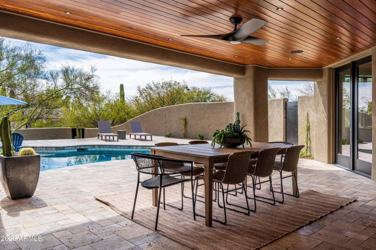 9387 E Adobe Dr