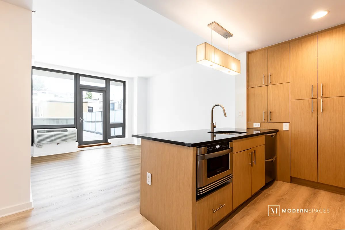 5-49 Borden Ave, #2K