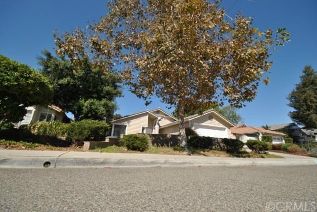 1524 Katella Way