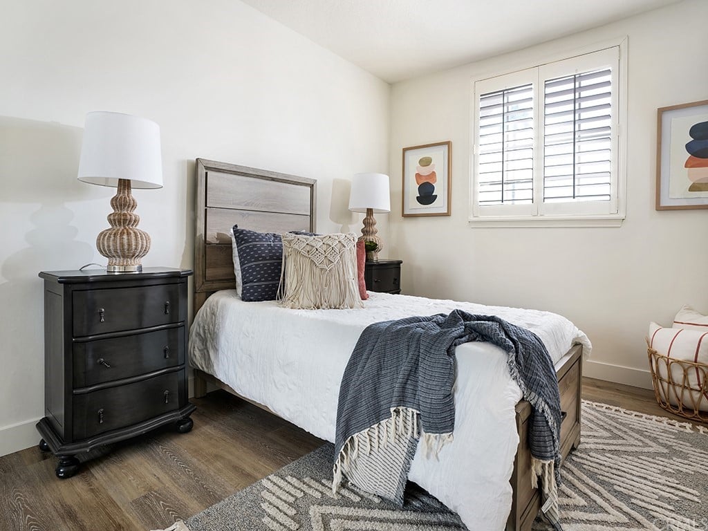 27775 Niguel Village Dr