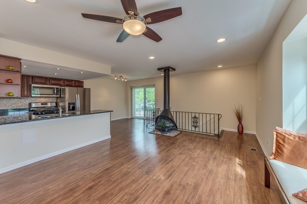 2198 N Oakbrook Circle