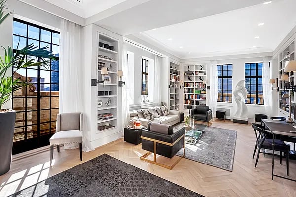 465 Park Avenue Unit: 35