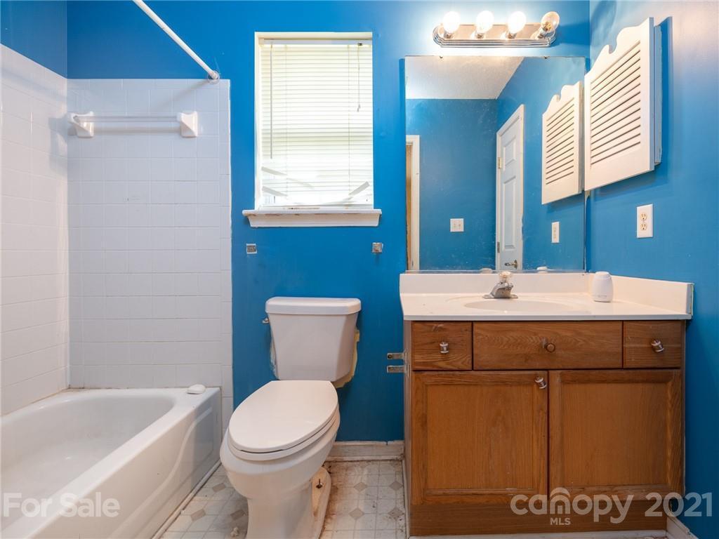 176 Sweet Martha Dr