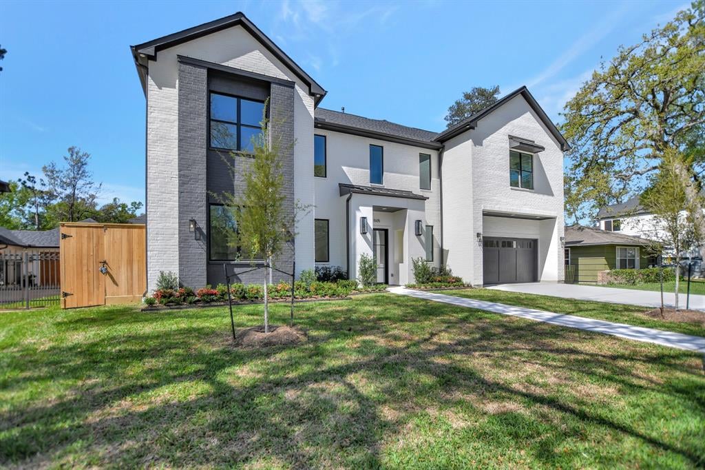 1505 Pine Chase Dr