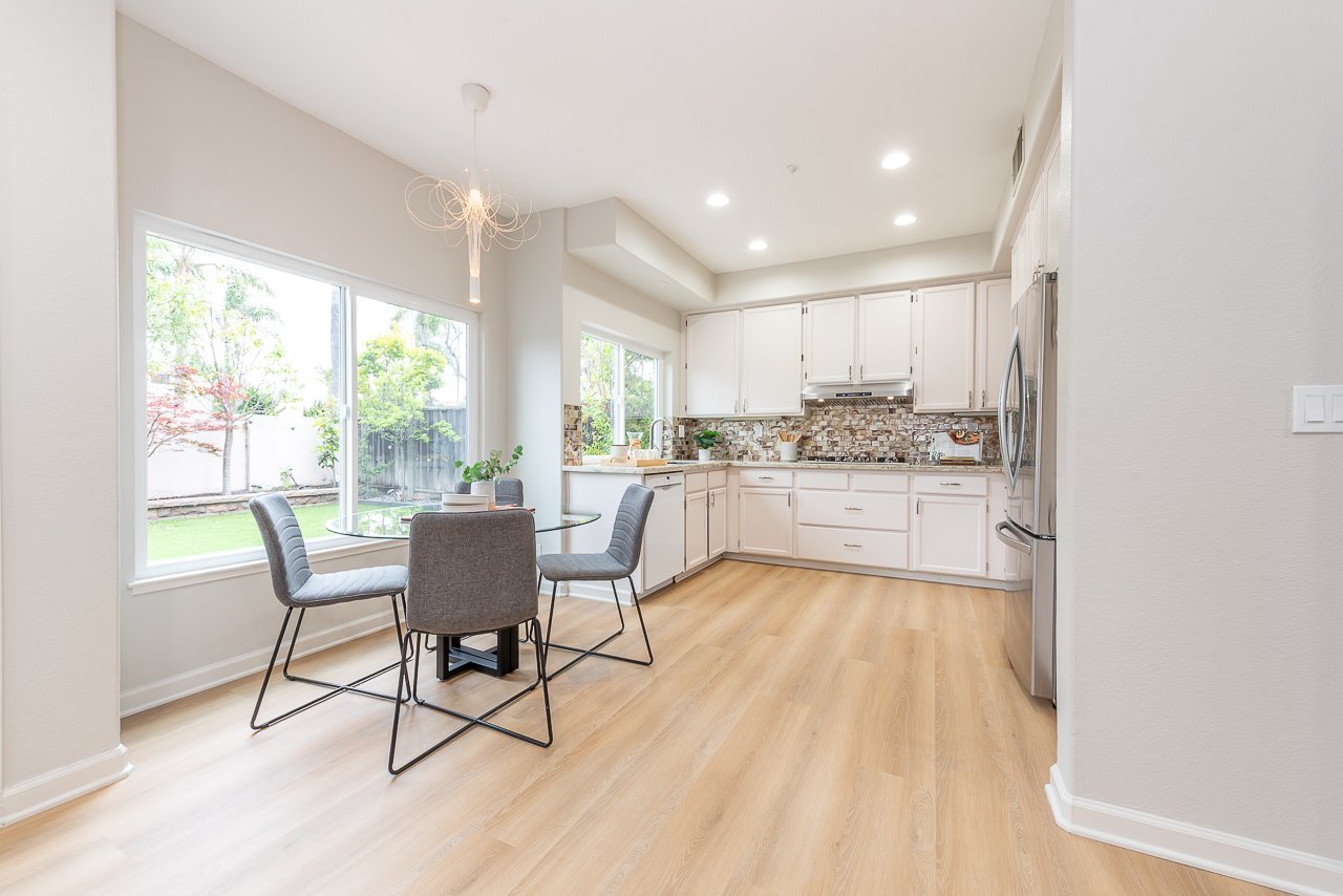 Meridien Court - Gated Community!