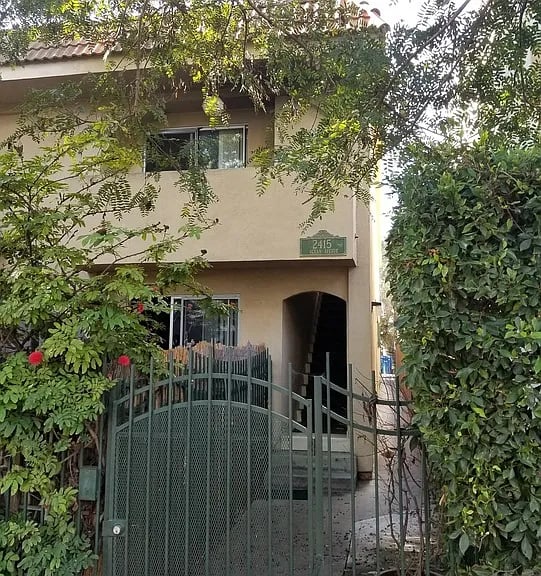 2415 Ocean Ave