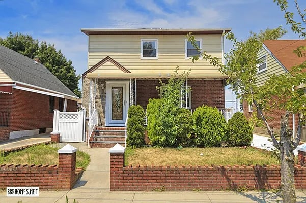 128-18 Francis Lewis Boulevard