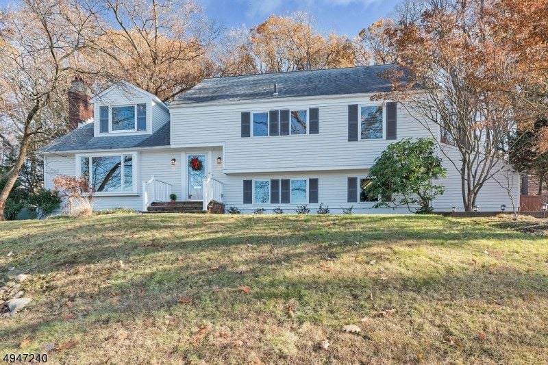 328 Orenda Cir