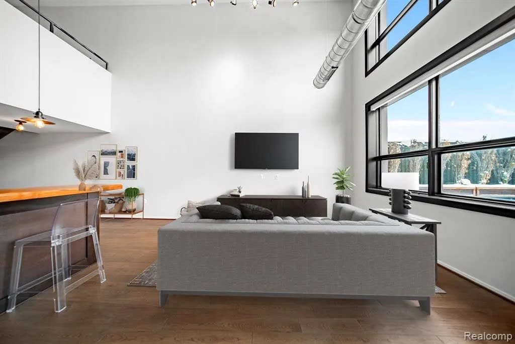 444 W Willis St Unit 511, Detroit, MI 48201