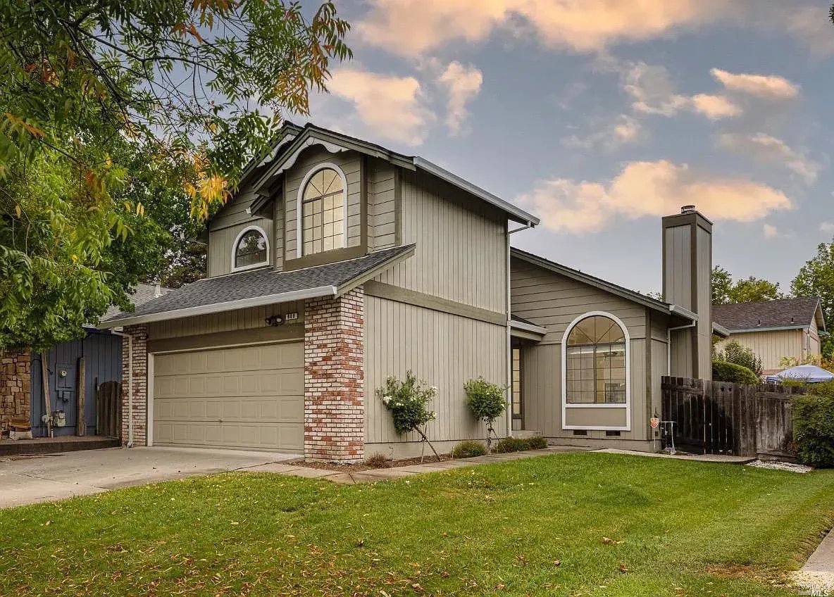 808 Stillson Dr