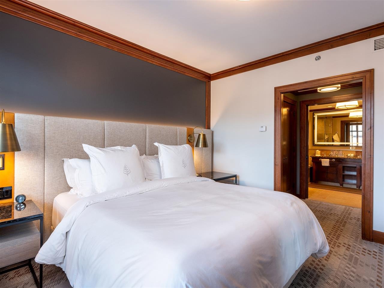 337-4591 Blackcomb Wy