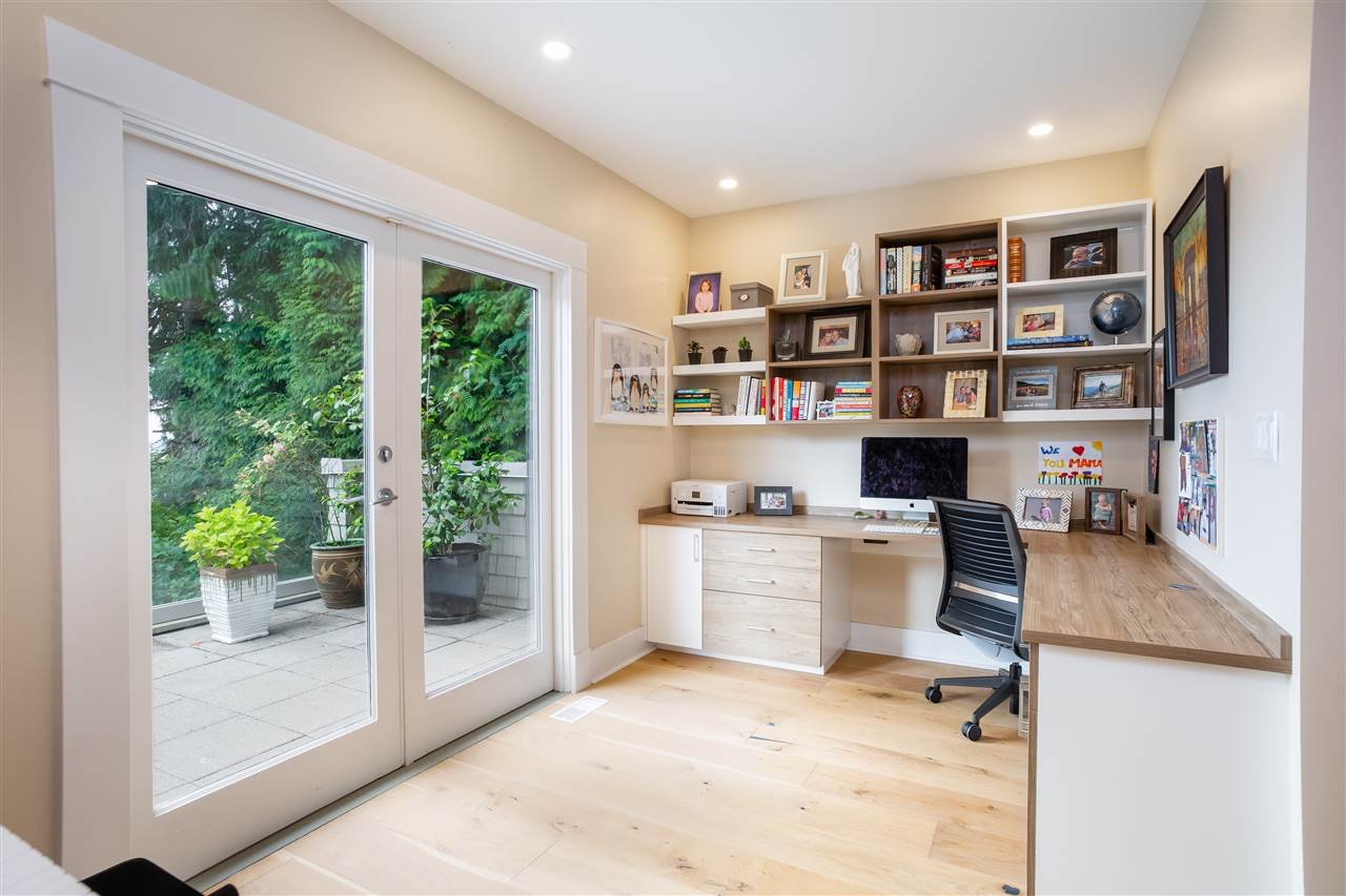 165 W Osborne Rd