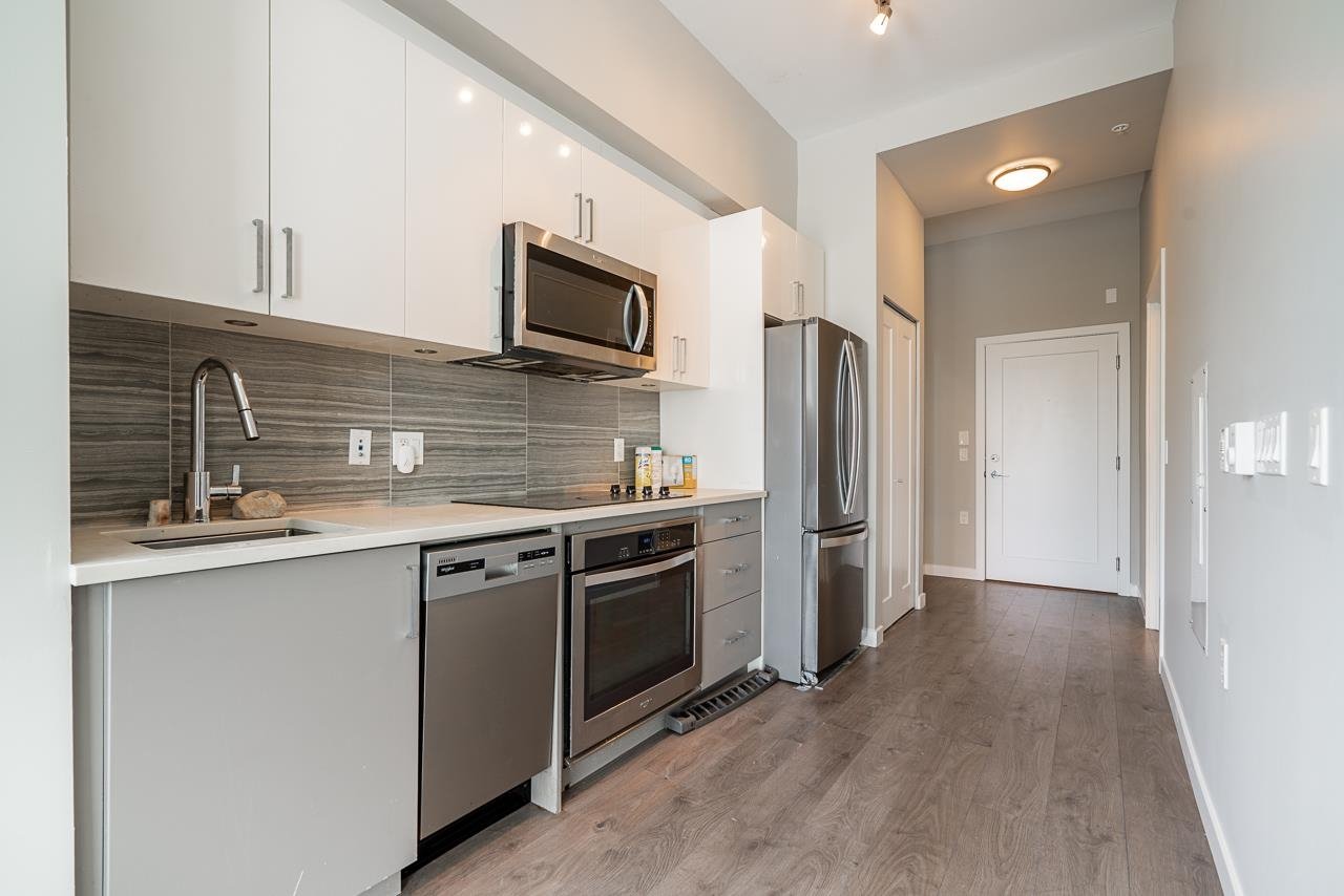 F104-20211 66 Ave