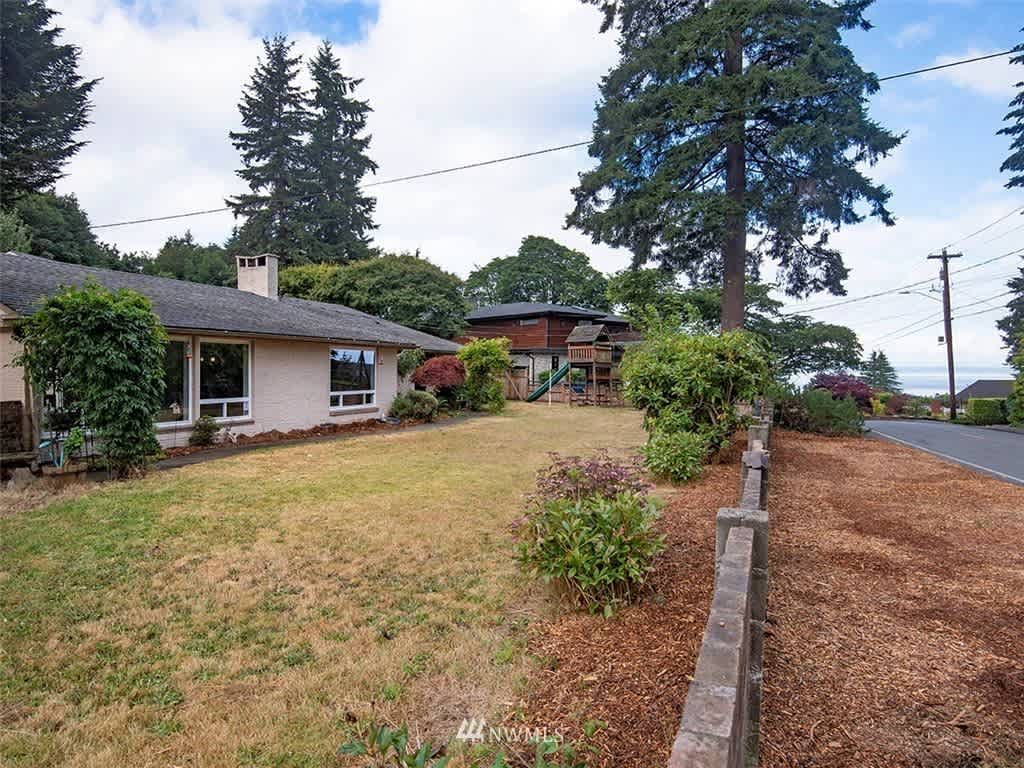 8112 Talbot Rd