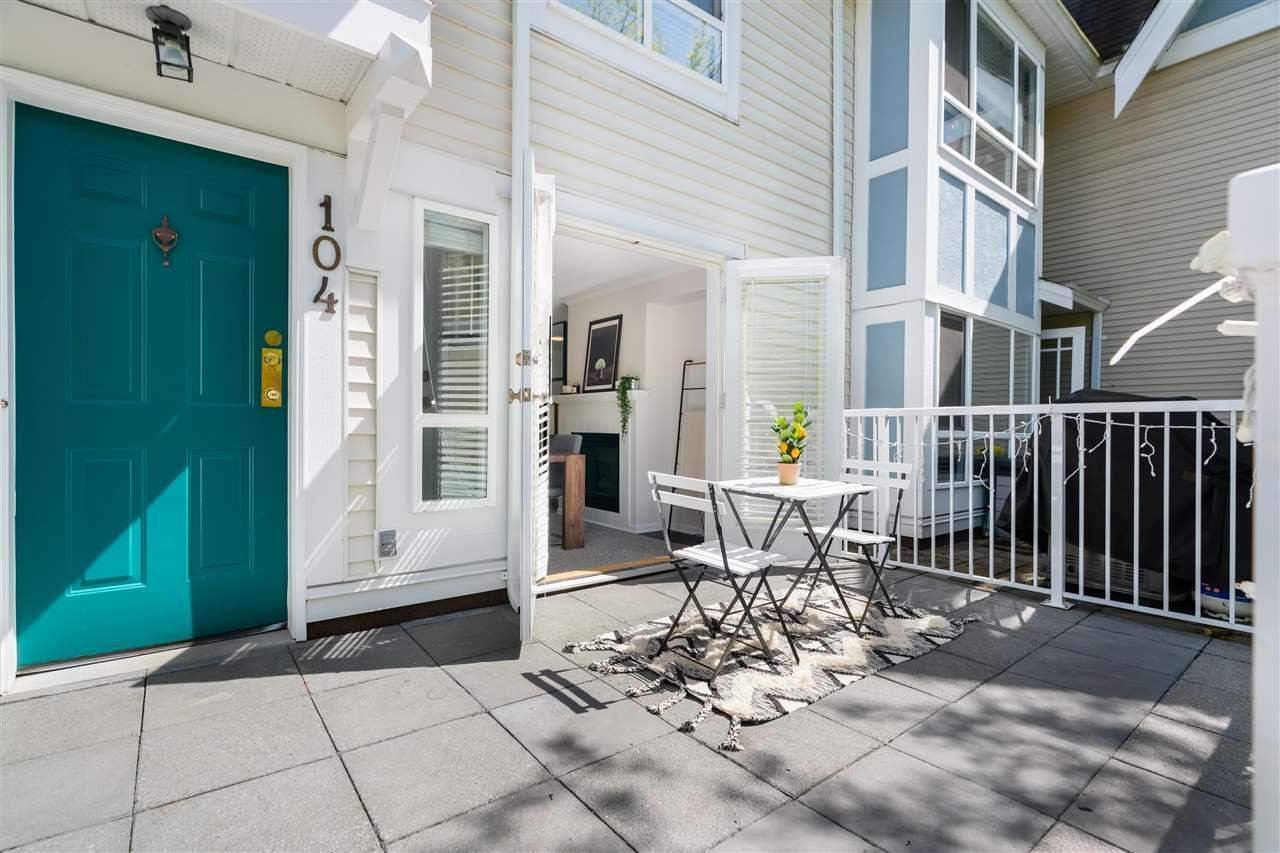 104-6588 Southoaks Cres
