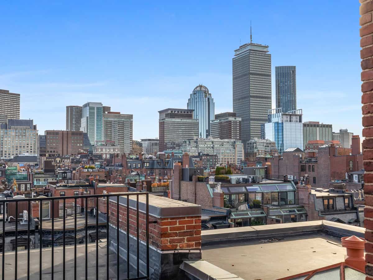 260 Beacon St