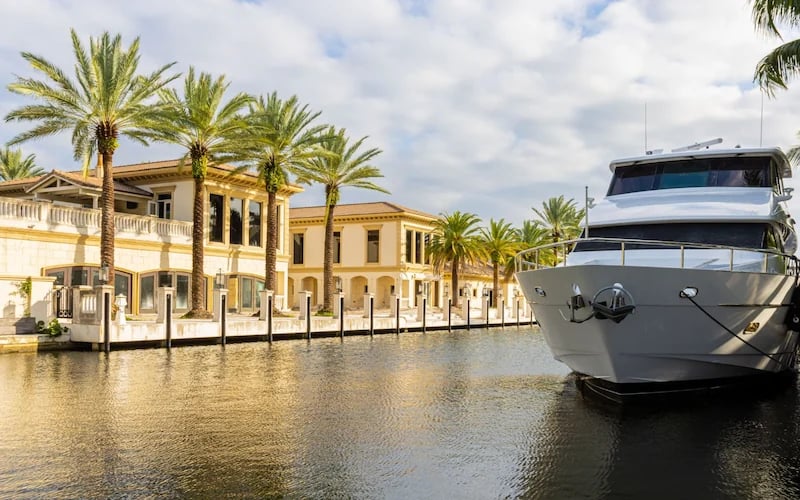 Explore the Las Olas Isles neighborhood in Fort Lauderdale, offering luxury waterfront homes with private docks, scenic canals, and upscale coastal living in South Florida.