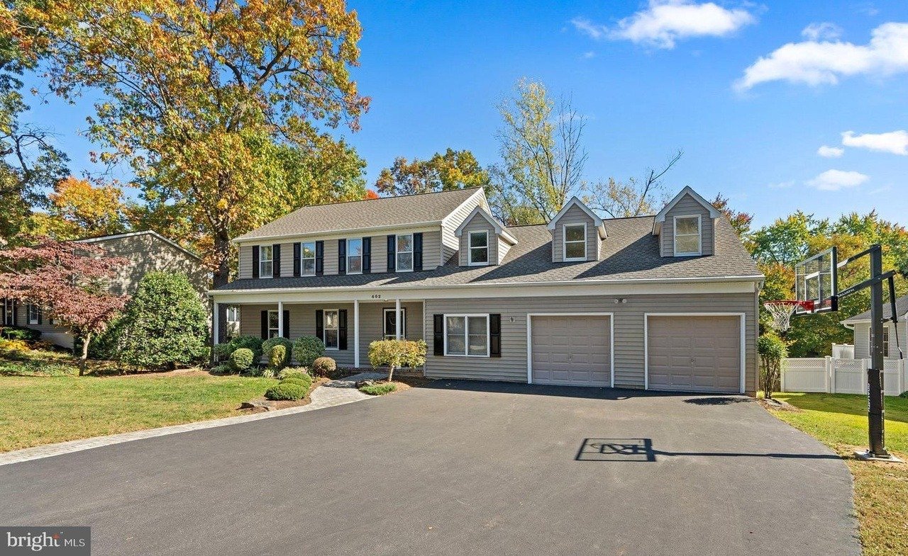 402 Sheffield Rd