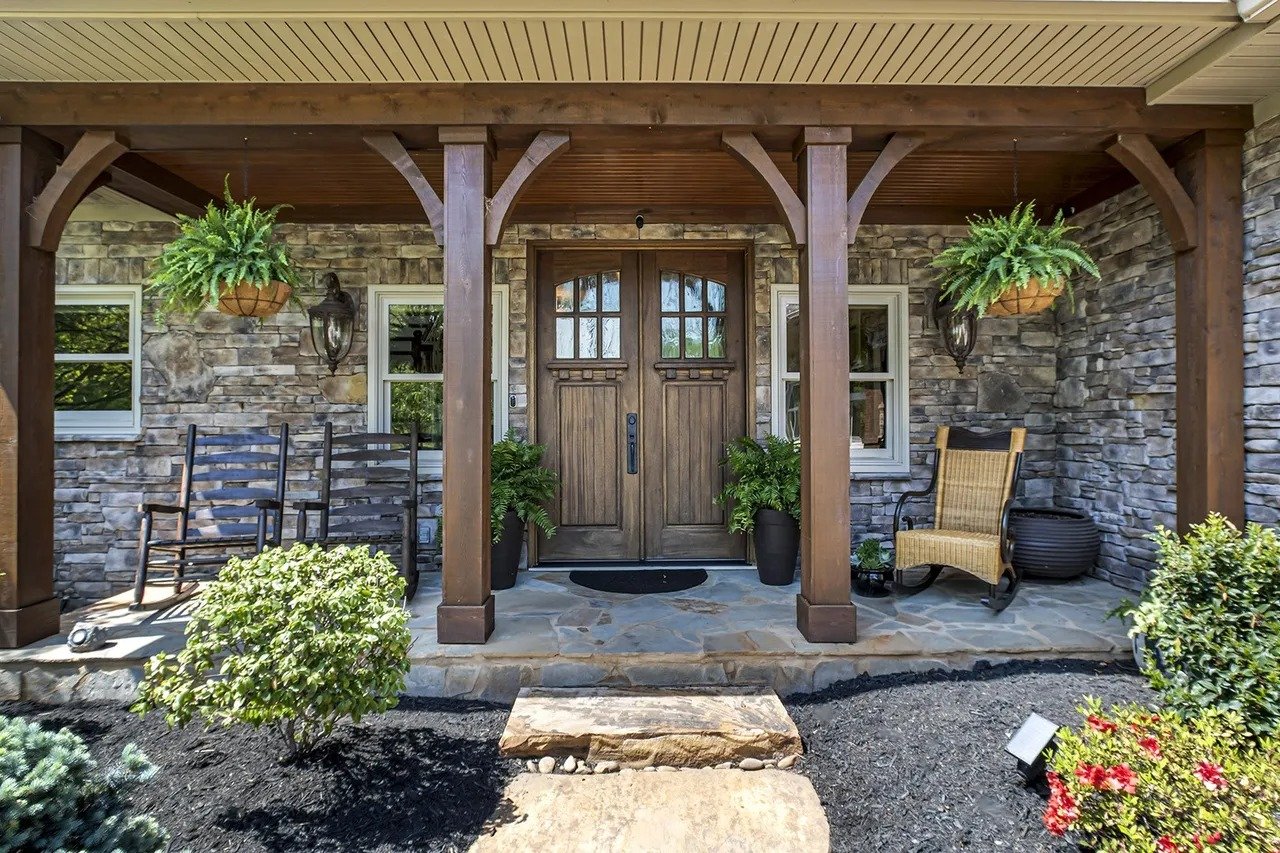 4582 Gravelly Hills Rd