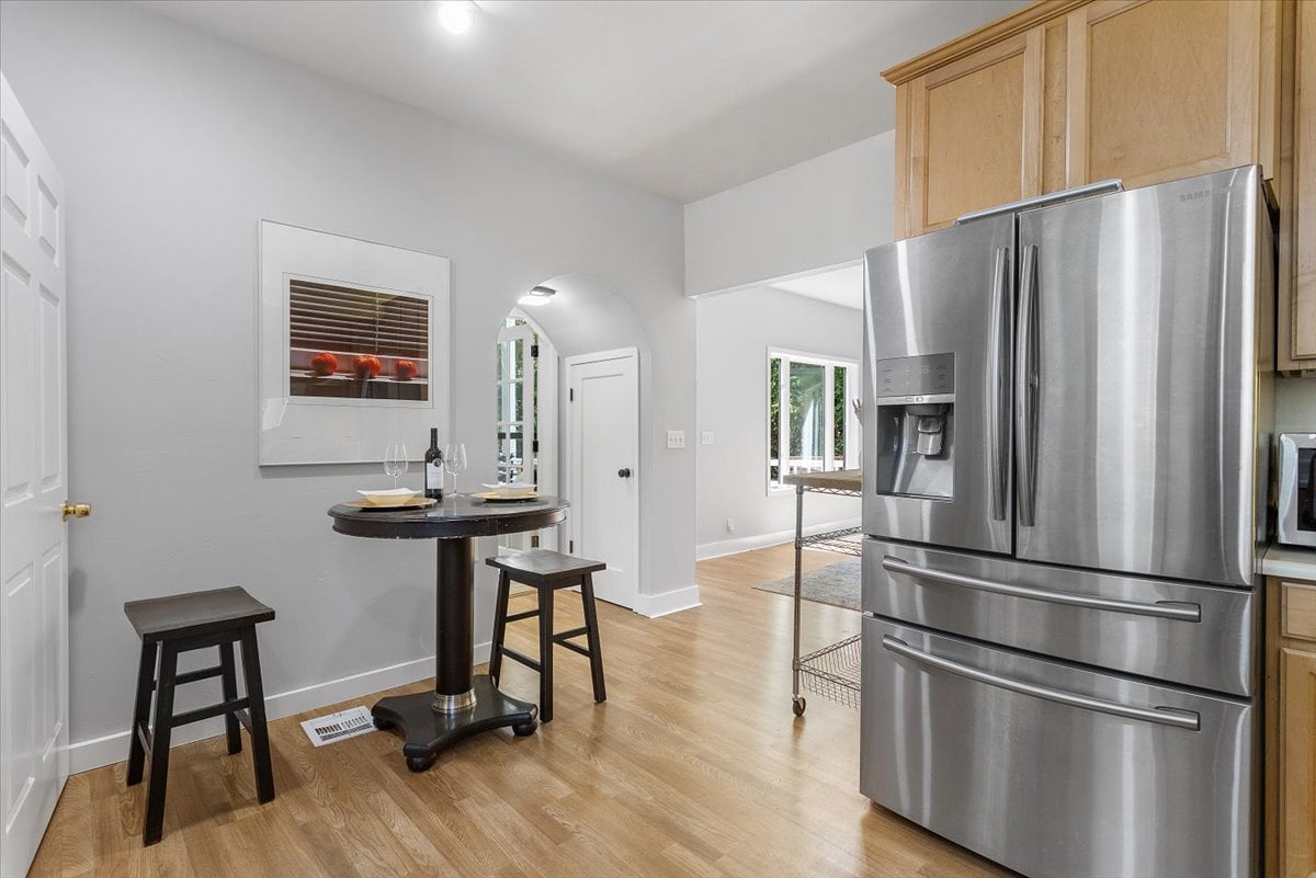 14275 Saratoga Avenue, Saratoga