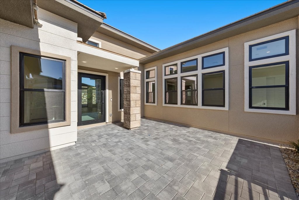 11000 Horizon Ledge Ave.