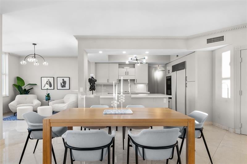 2100 N Ocean Blvd: Unit 18D