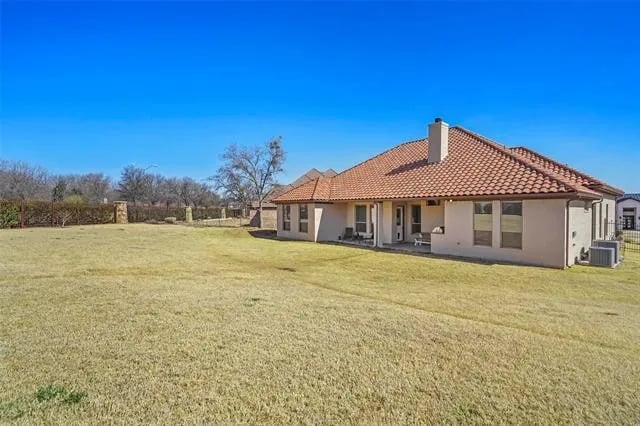8613 Colina Ter