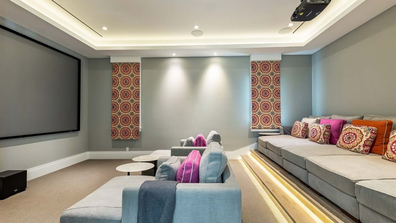 5 Oceans Beachfront Estate