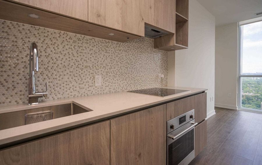 1 Yorkville Avenue 3109