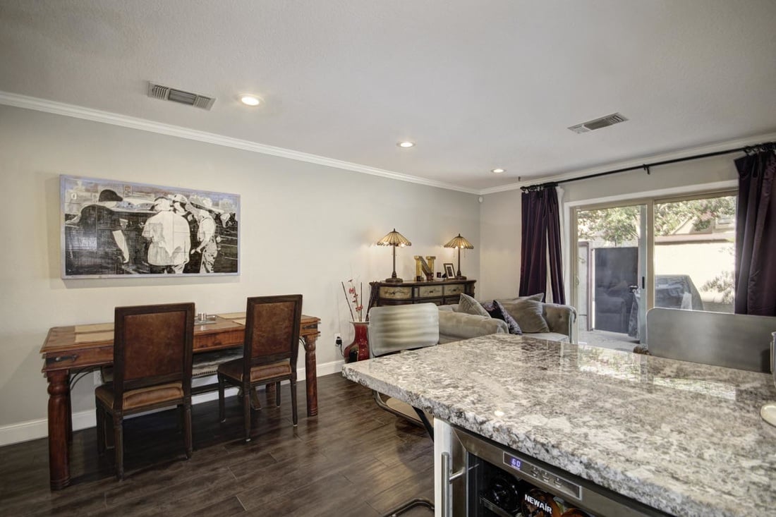 Beautiful condo just listed in Downtown Sacramento: 972 Q Street