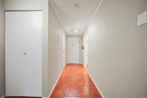 309-1560 Hillside Ave