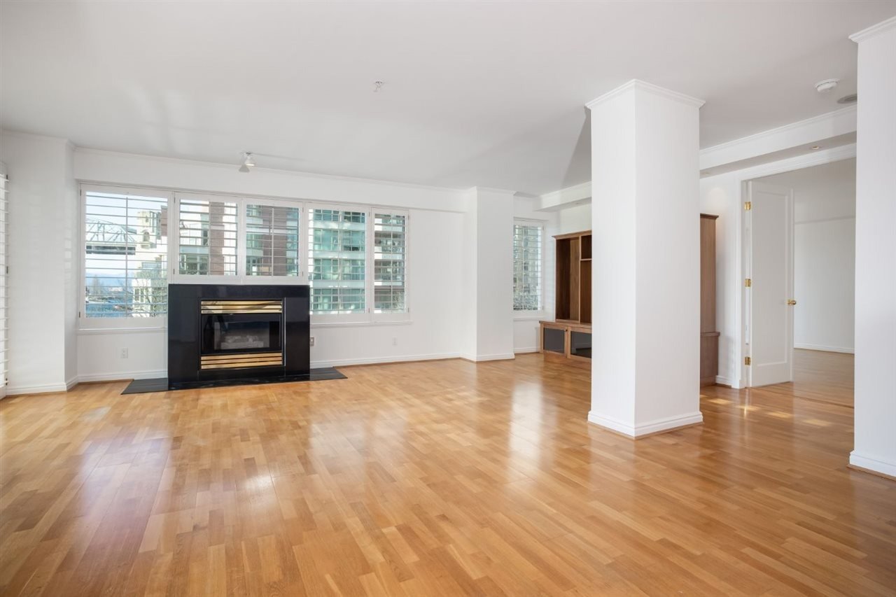 1600 Hornby St, #405