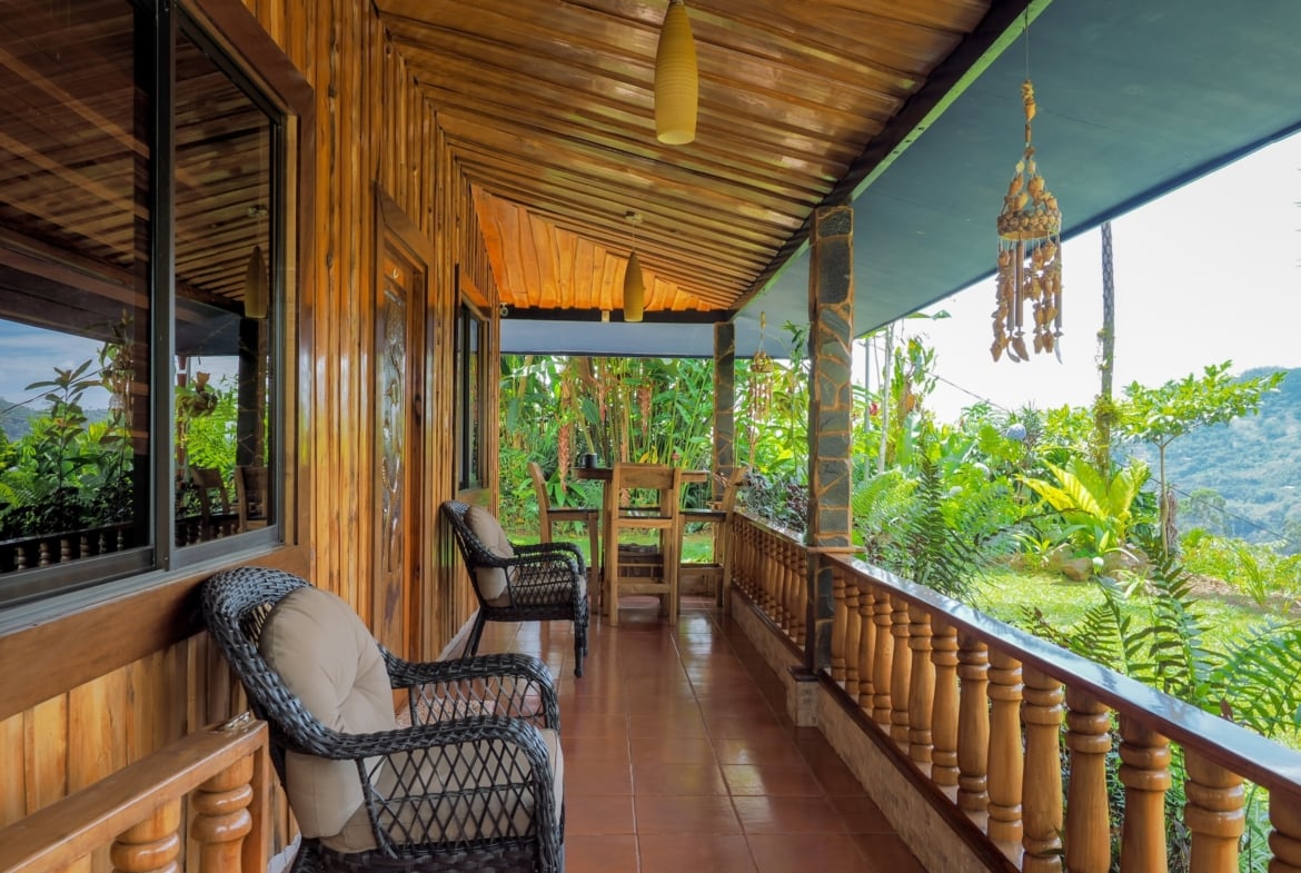 Mountain View Home for Sale in San Isidro | Casa Atlantis Near Reserva Biológica Quebradas