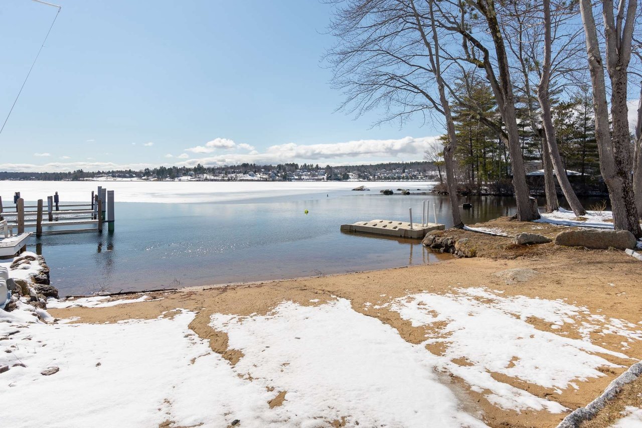 11 Island Dr