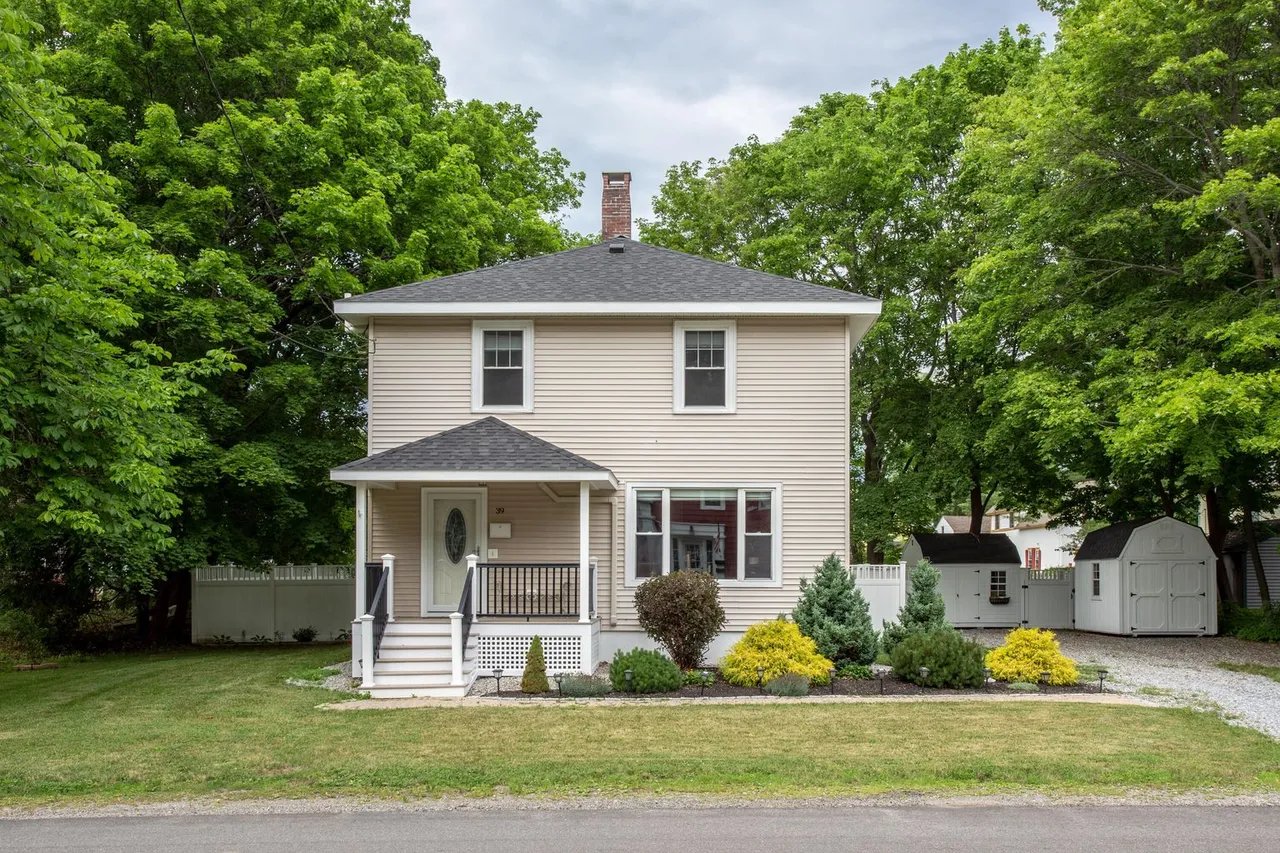 Home for Sale – 39 Rankin Street, Rockland, ME -$525,000